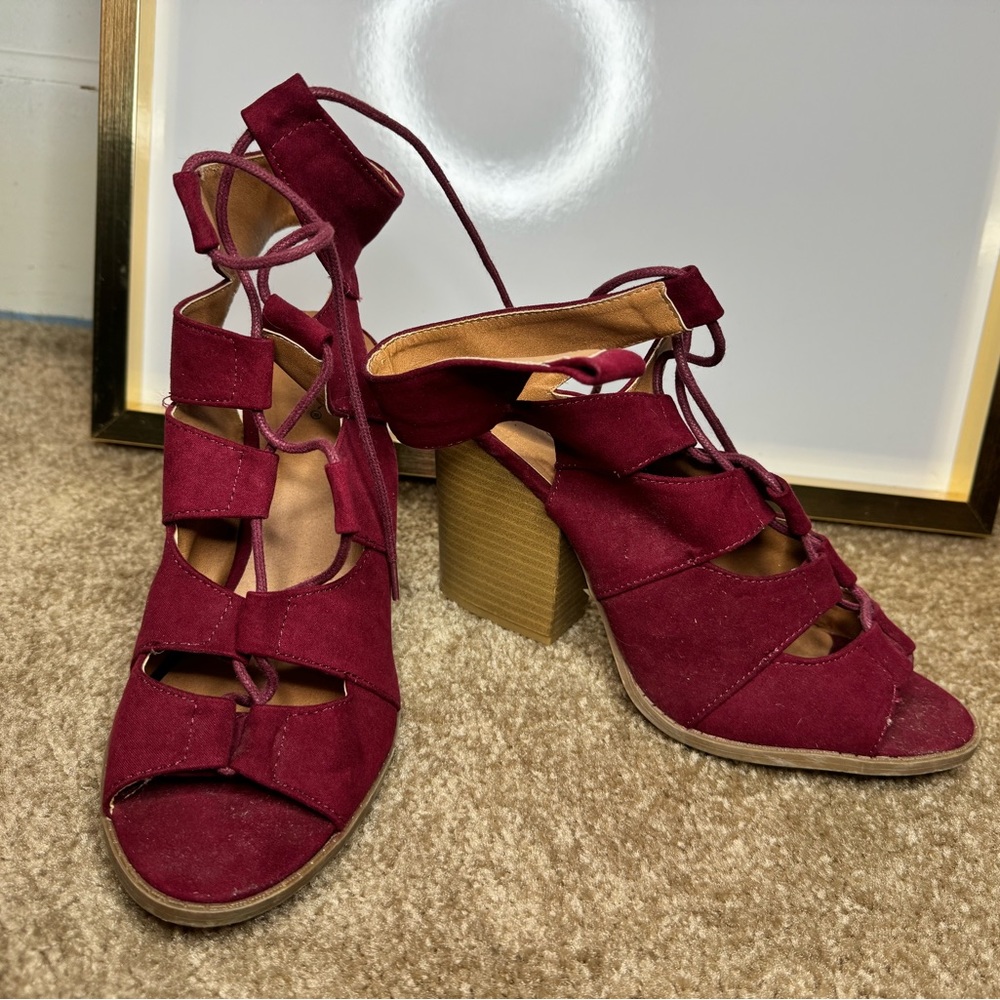 Burgundy open toe/open heel wedges